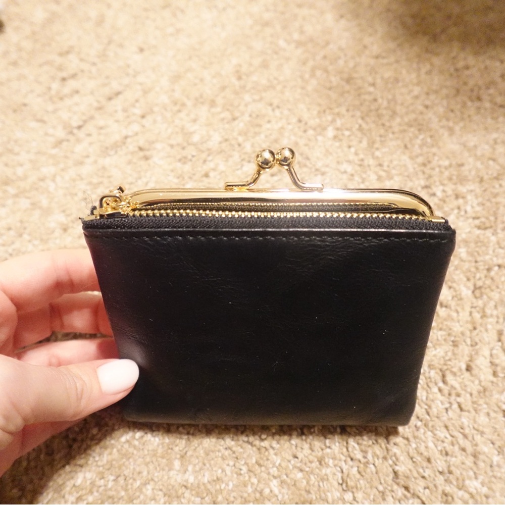 Classic Black Leather Wallet - Picture 5 of 7